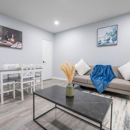 Centre Street Upper 2Bedsuite 4408 卡加利 外观 照片