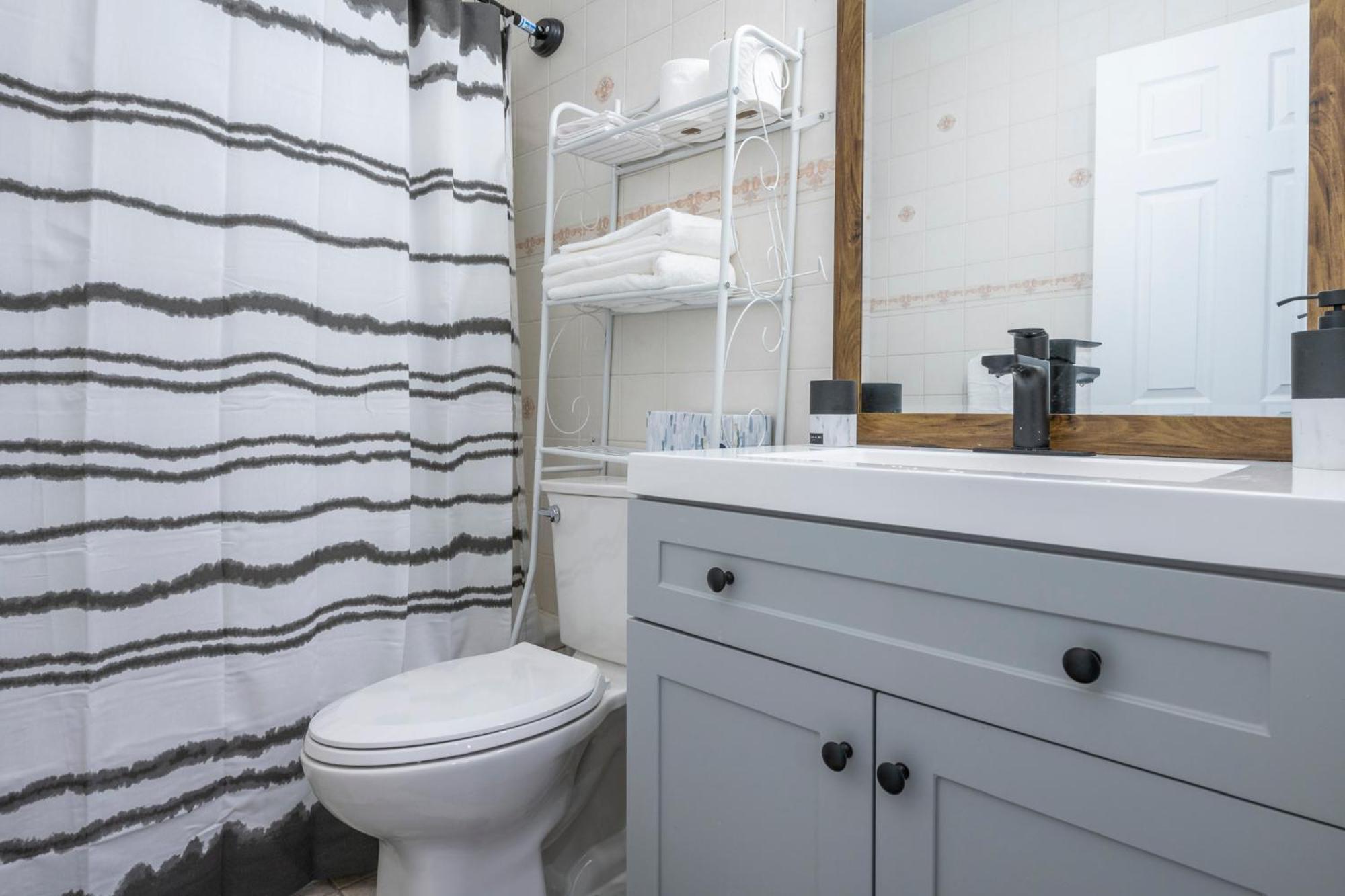 Centre Street Upper 2Bedsuite 4408 卡加利 外观 照片